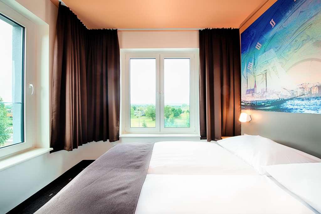 Hotel Rostock-hafen 3*